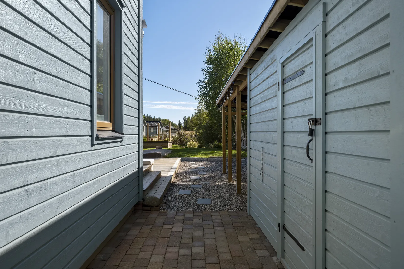 Radhus, Lövsångarvägen 24A, Margretelund, Österåker