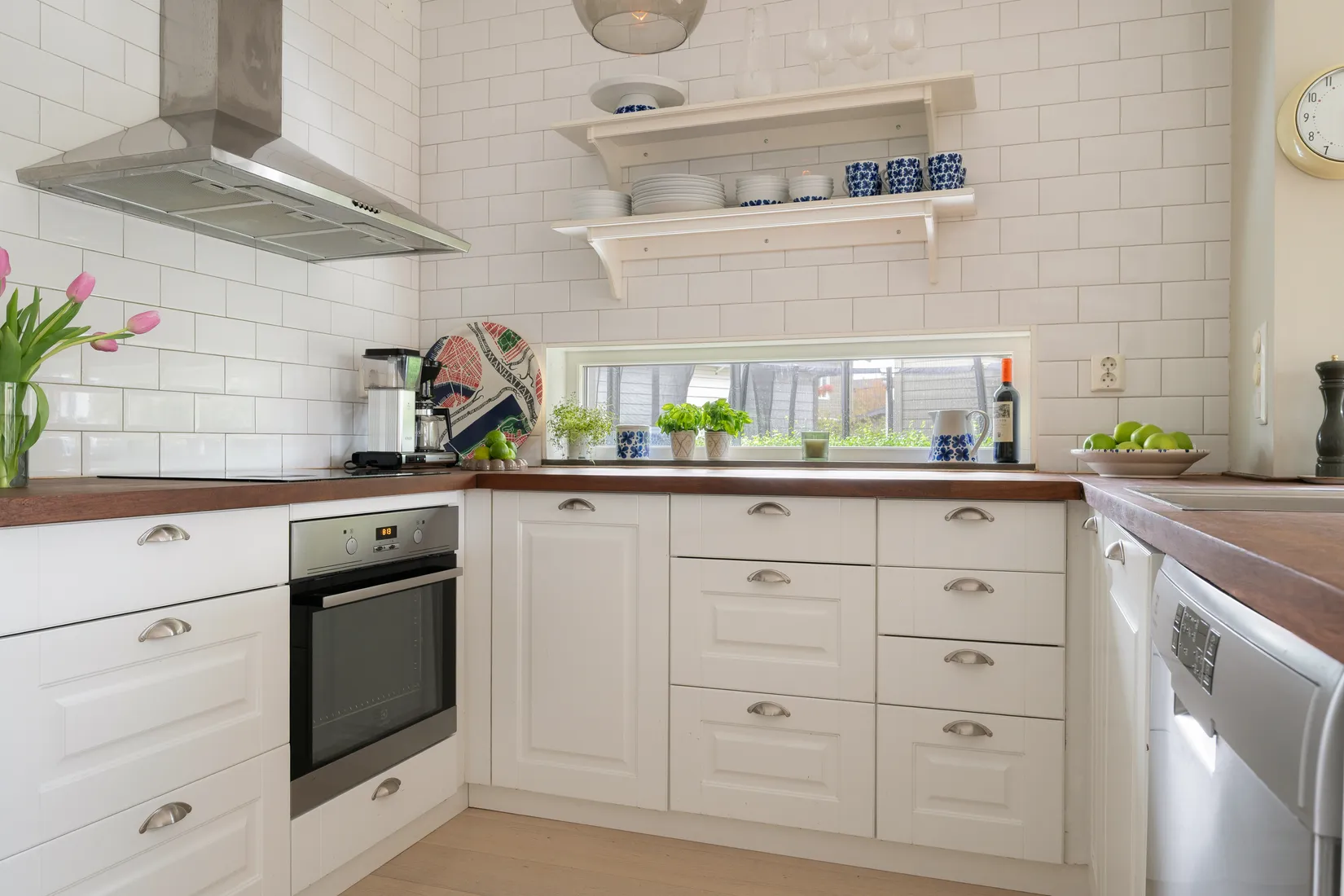 Radhus, Gyllenvägen 9, Charlottendal, Värmdö