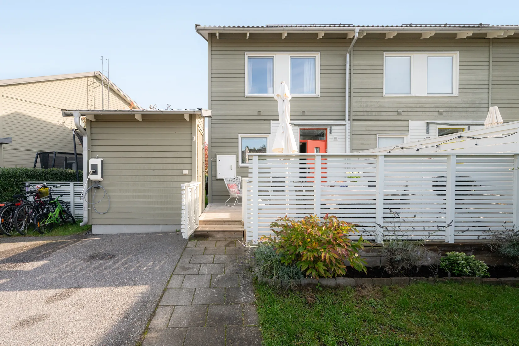 Radhus, Gyllenvägen 9, Charlottendal, Värmdö