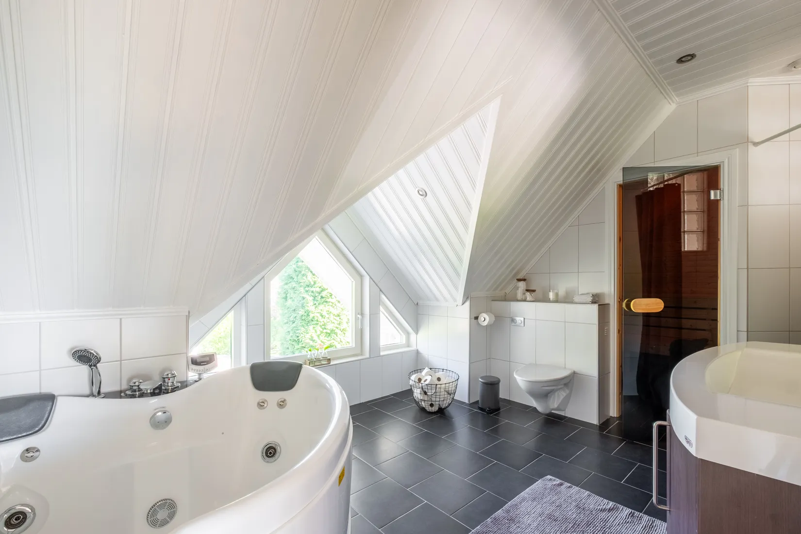 Villa, Mälhammarvägen 6, Kvicksund, Eskilstuna