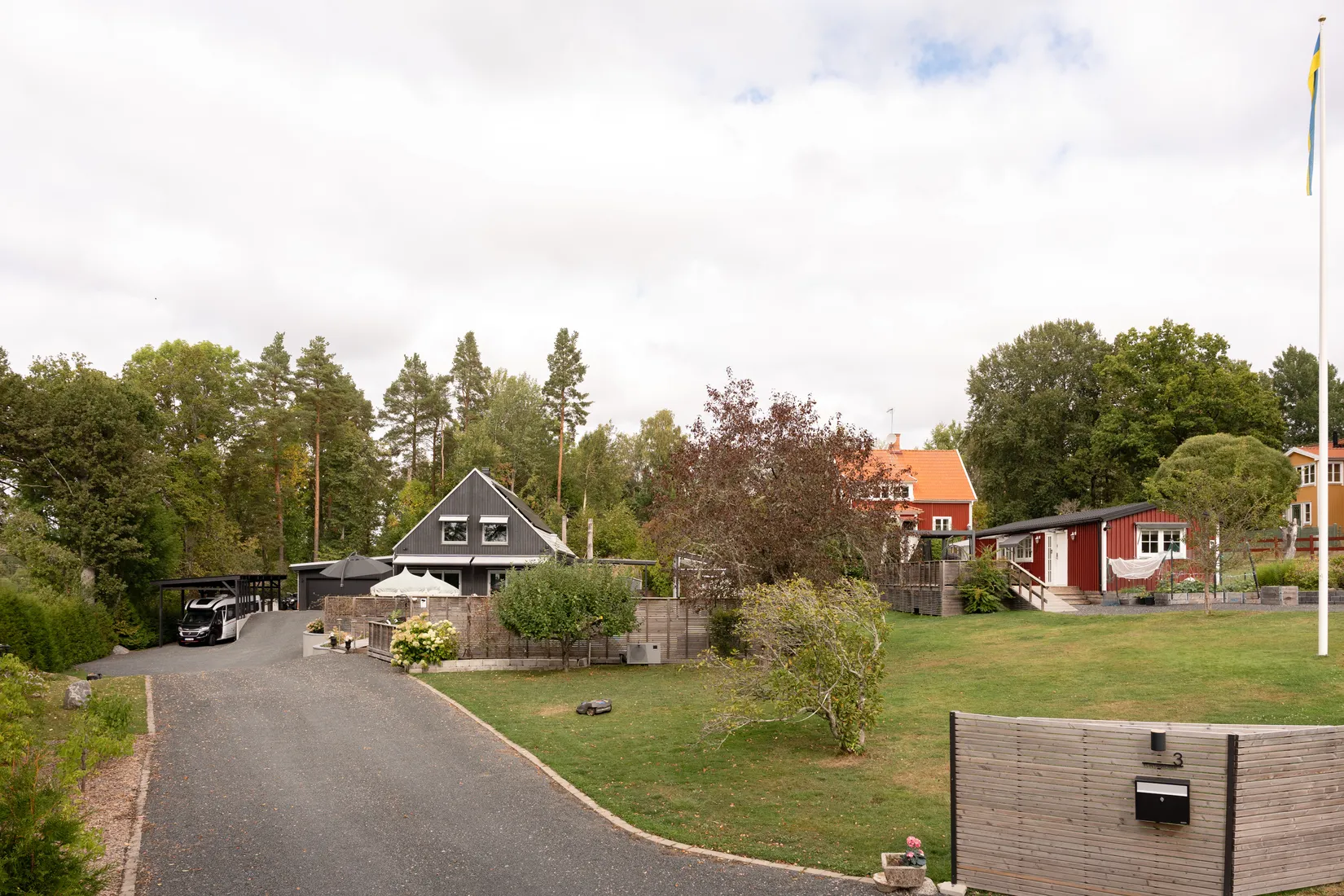 Villa, Flintabacken 3, Kvicksund, Västerås