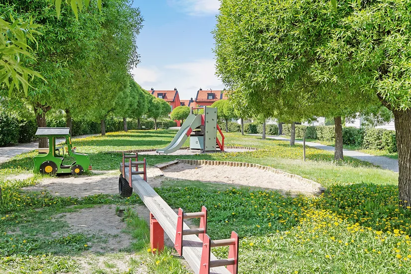 Radhus, Kälvestavägen 141, Solhem, Stockholm