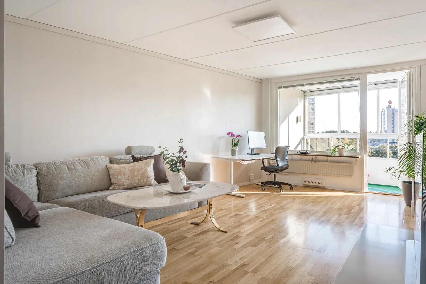 Bostadsrätt, ÅKERBYVÄGEN 88, Täby centrum - storstugan, Täby