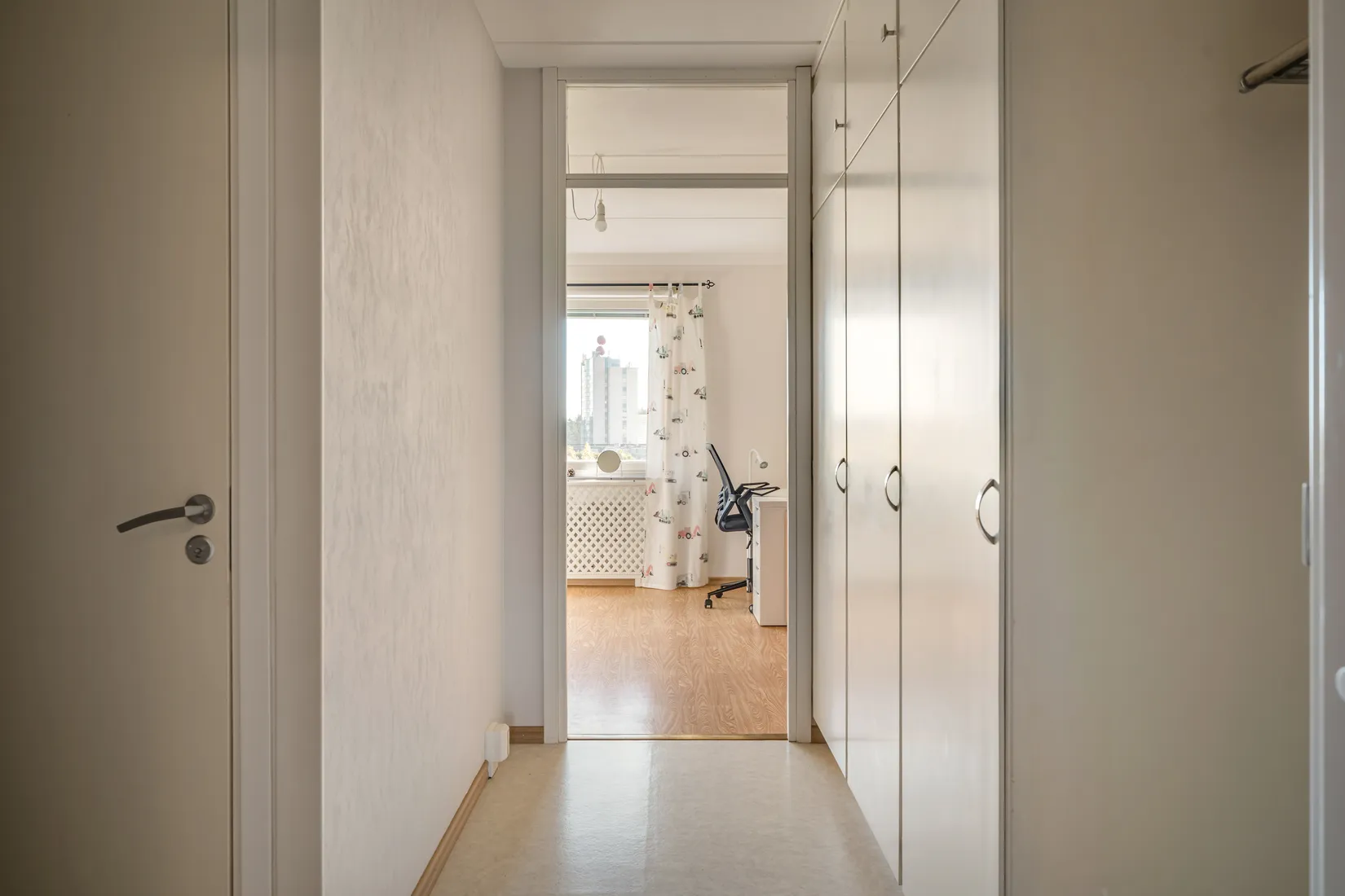 Bostadsrätt, ÅKERBYVÄGEN 88, Täby centrum - storstugan, Täby