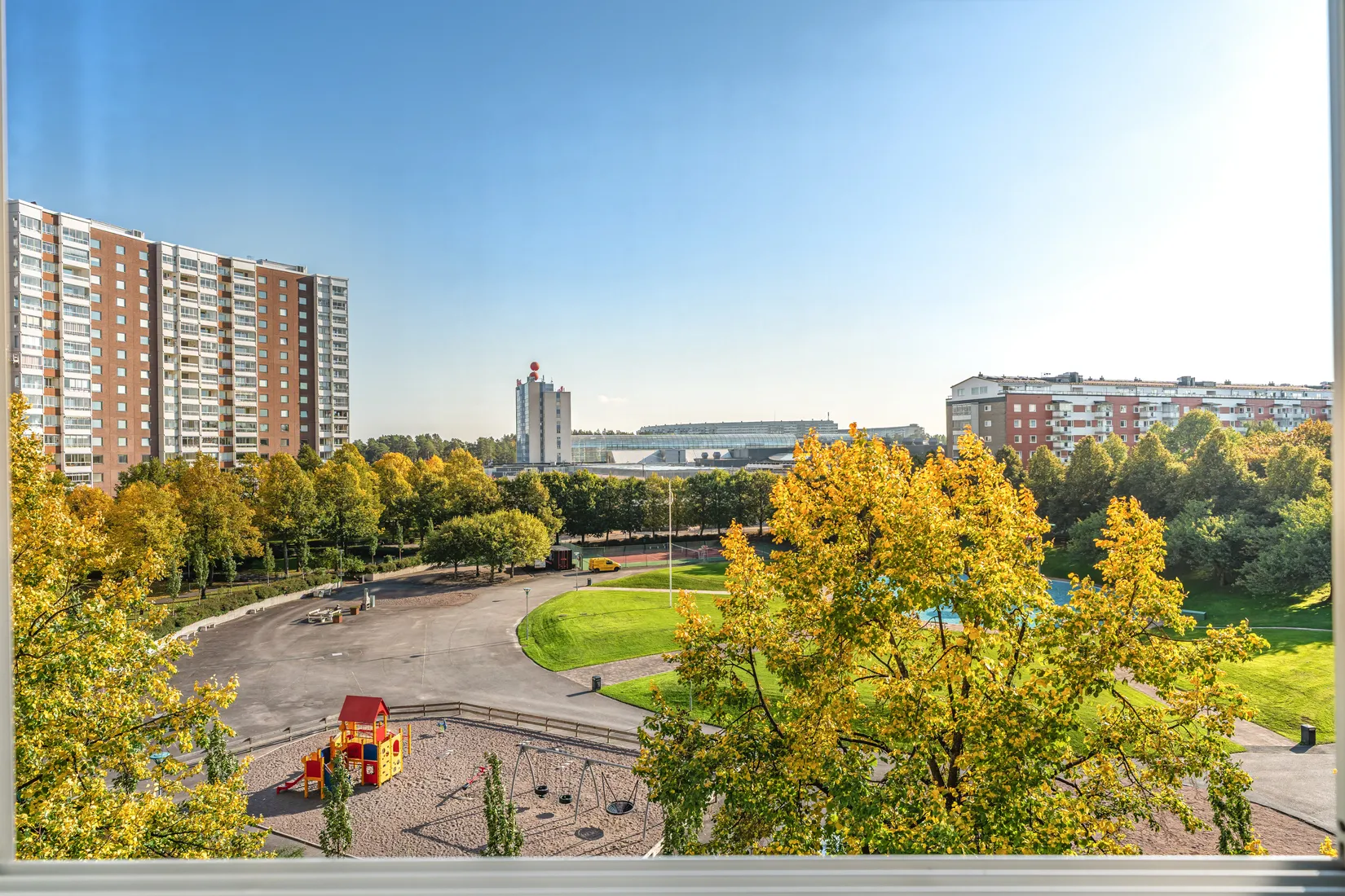 Bostadsrätt, ÅKERBYVÄGEN 88, Täby centrum - storstugan, Täby