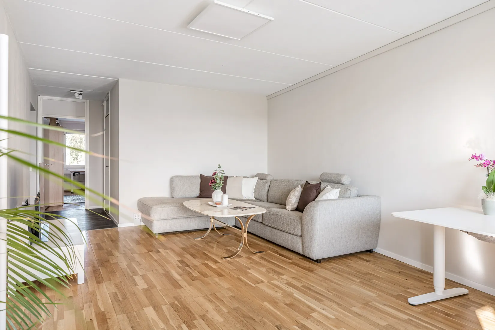 Bostadsrätt, ÅKERBYVÄGEN 88, Täby centrum - storstugan, Täby