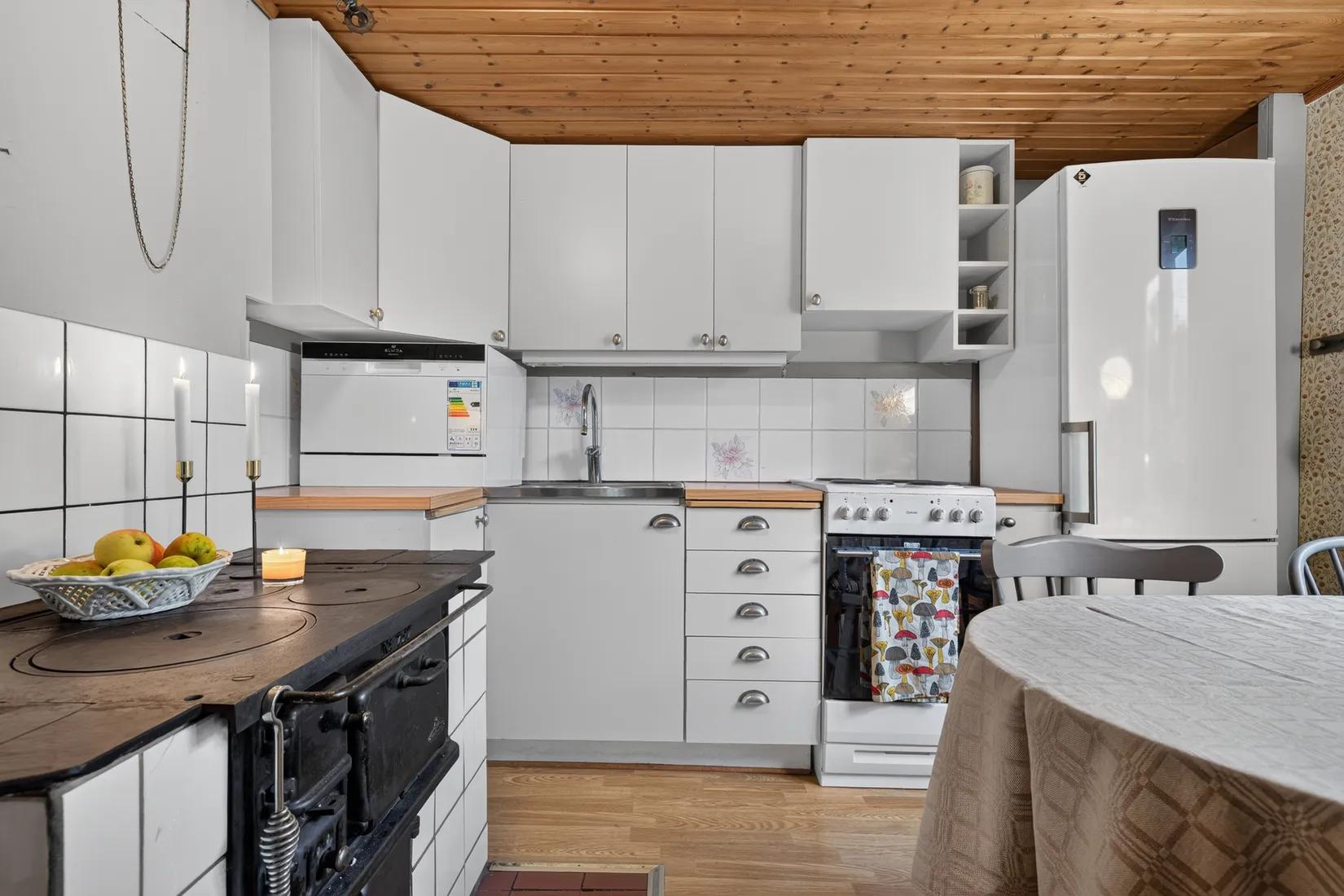 Villa, Eldvalla 410, Örebro