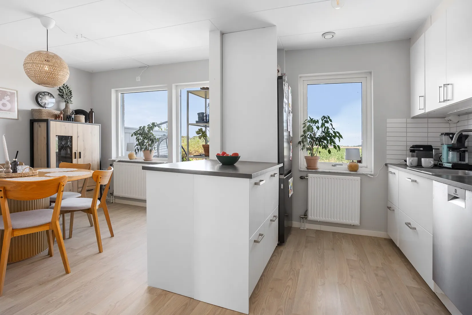Radhus, Sutarevägen 52, Gislövs Läge / Serresjö, Trelleborg