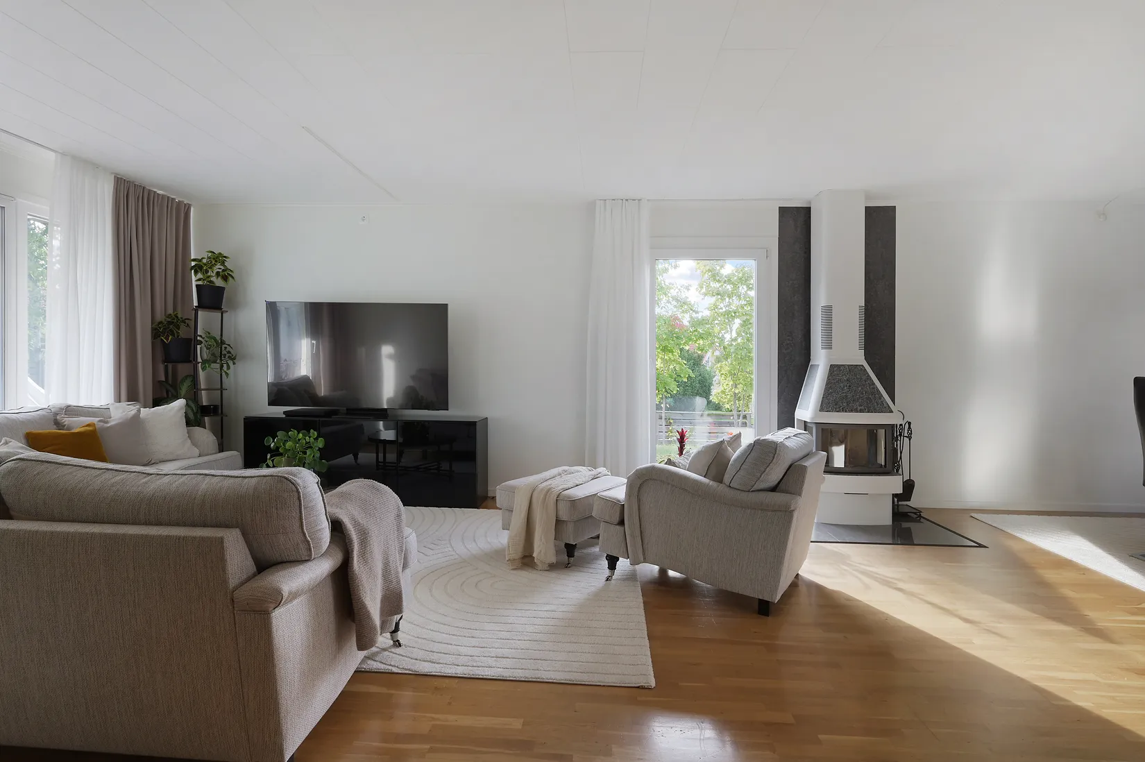 Villa, Pilotvägen 6, Barkarby, Järfälla
