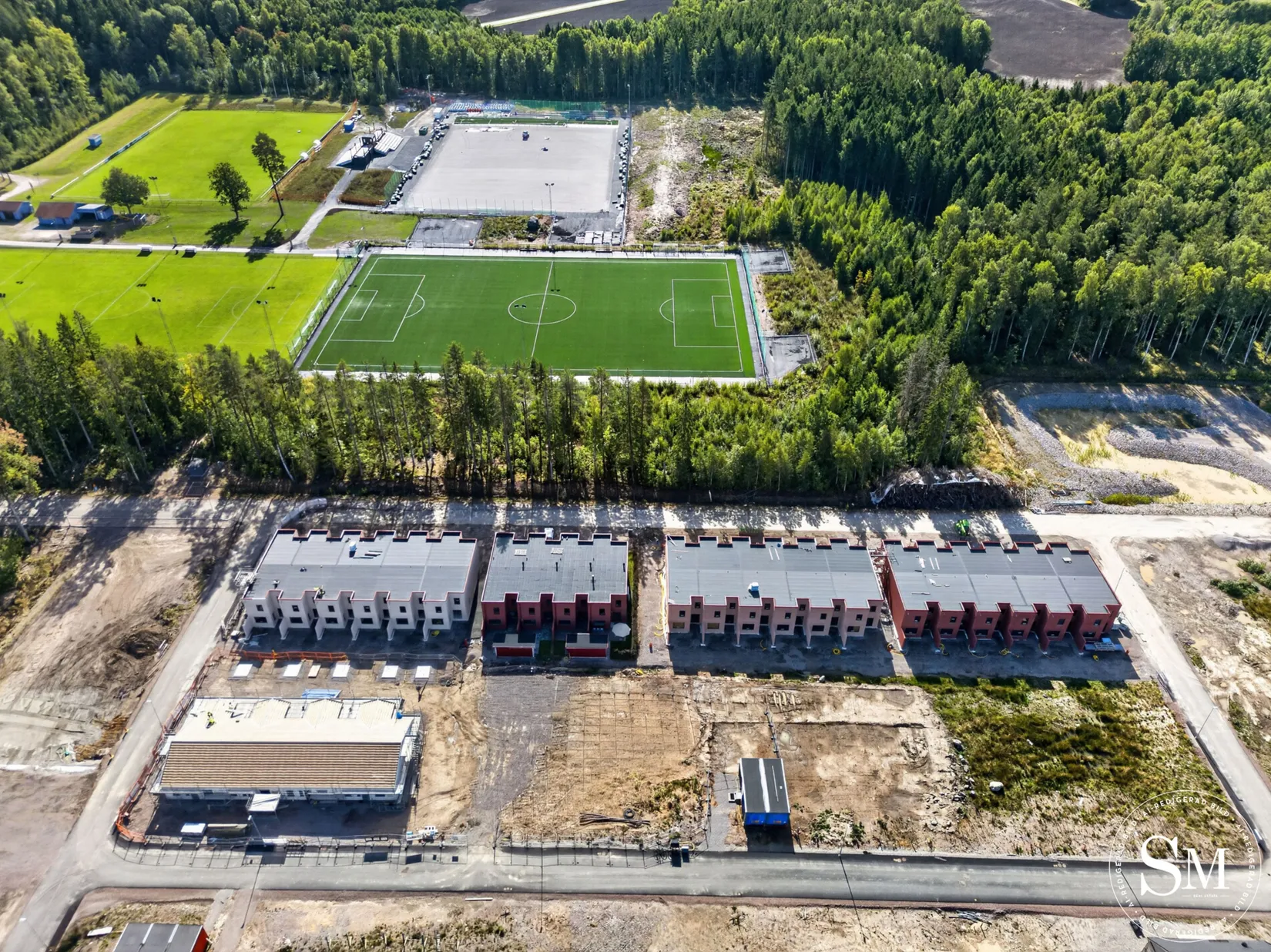 Radhus, Lekevivägen 18, 20, 22, 24, Dala, Mariestad