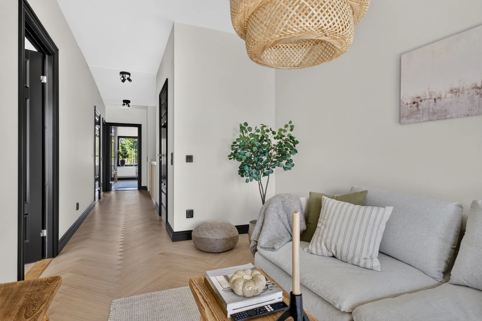Radhus, Lekevivägen 18, 20, 22, 24, Dala, Mariestad