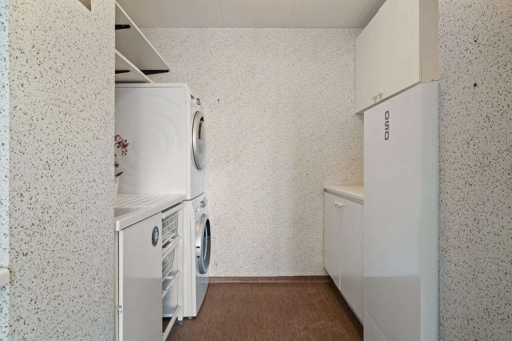 Radhus, Logevägen 1, Klockarberget, Sundsvall