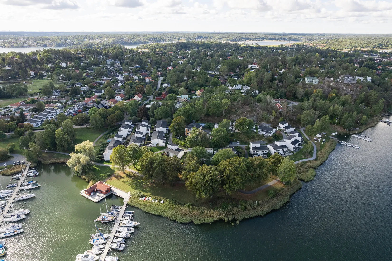 Radhus, Södra Åsvägen 71, Österskär, Österåker