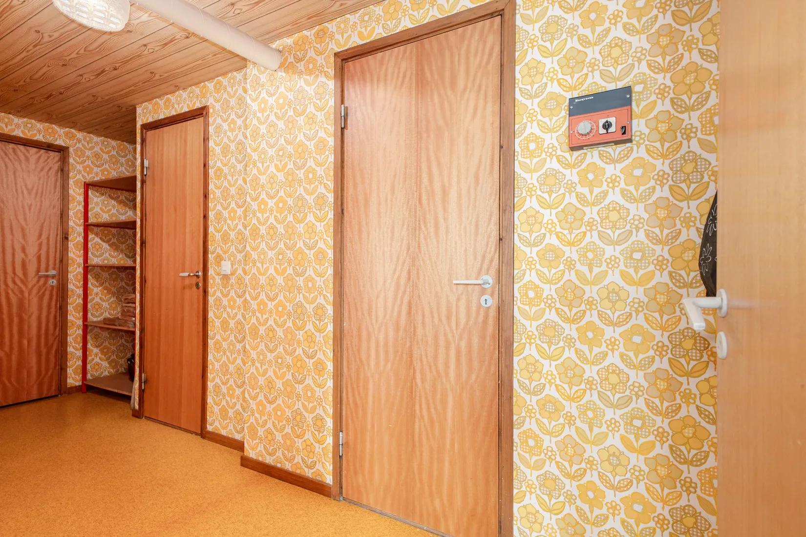 Villa, Busta 14, Odensvi, Köping