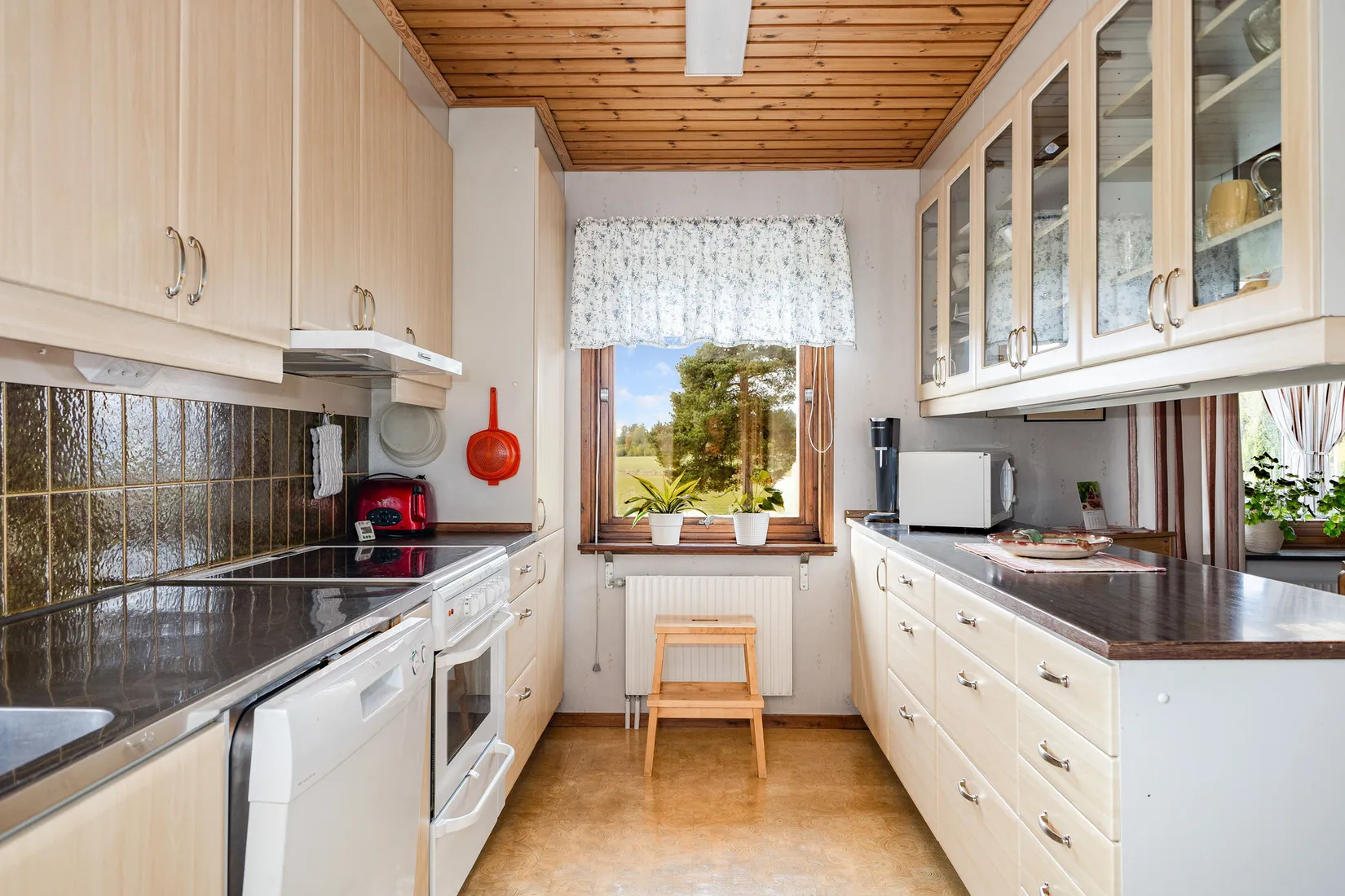 Villa, Busta 14, Odensvi, Köping