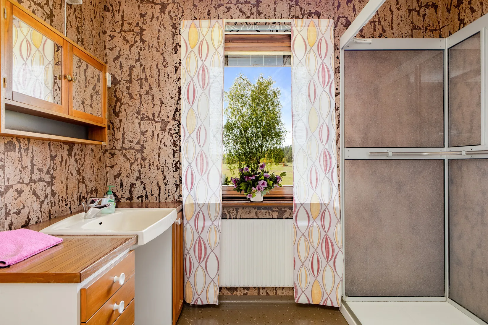 Villa, Busta 14, Odensvi, Köping