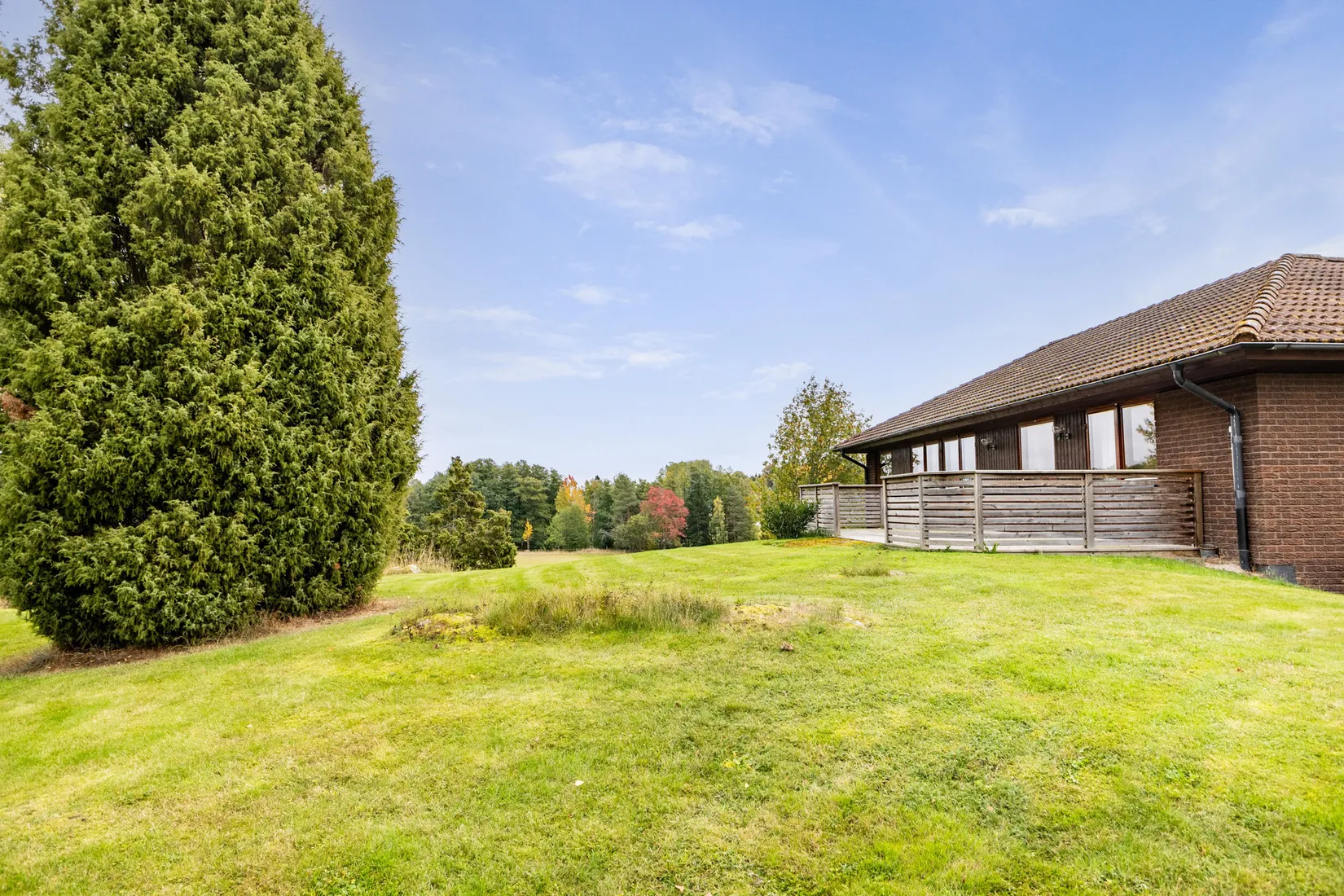 Villa, Busta 14, Odensvi, Köping