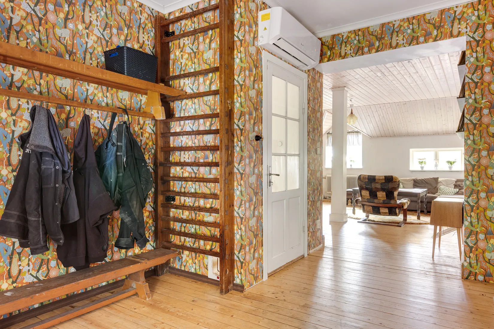 Villa, Berg 506, Östervåla, Heby