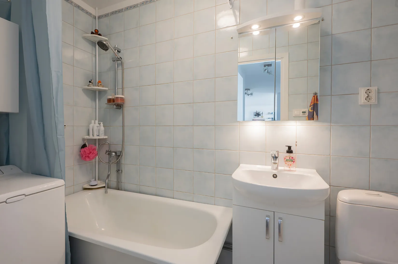 Bostadsrätt, Månstorpsvägen 20, Tullingeberg, Botkyrka