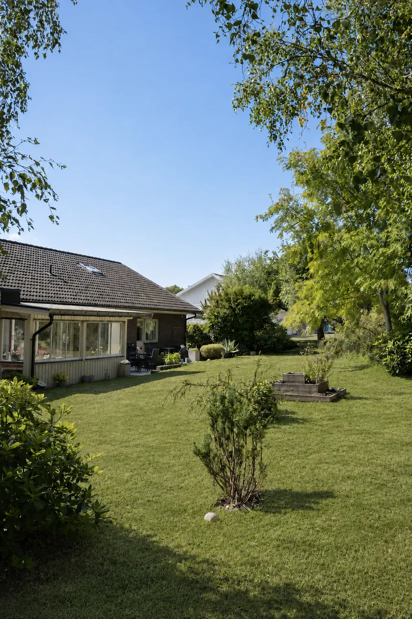 Villa, Enebackevägen 2, Tröingeberg, Falkenberg