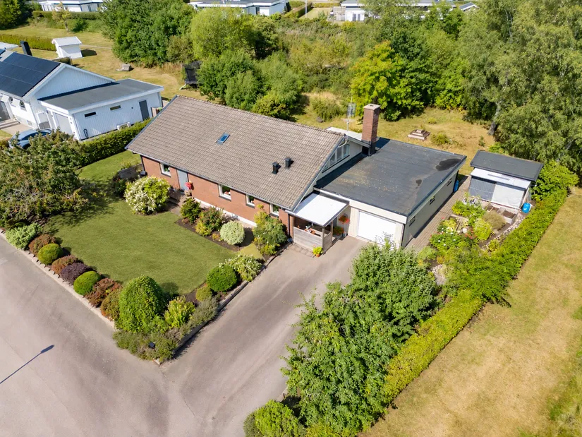 Villa, Enebackevägen 2, Tröingeberg, Falkenberg