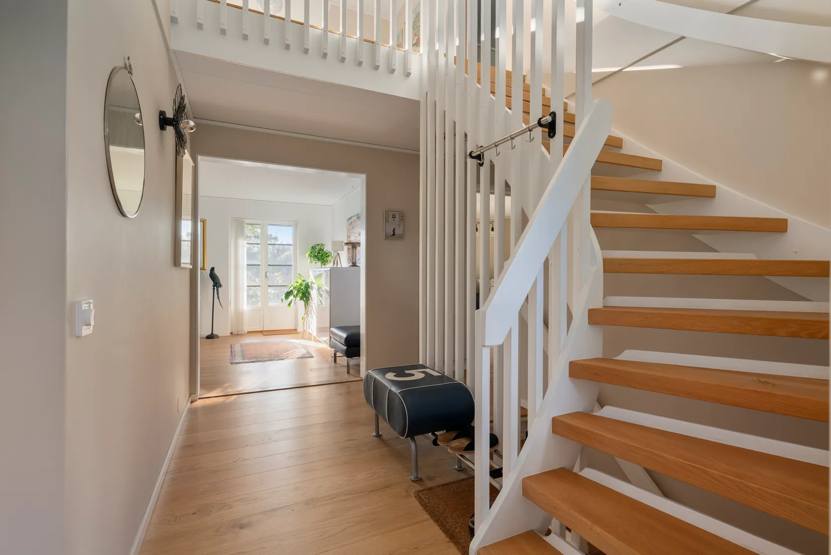 Villa, Grimvägen 2, Jakobsberg, Järfälla