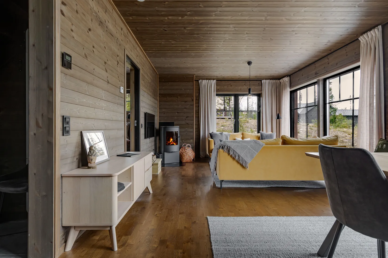 Radhus, Merakvägen 12B, Berg