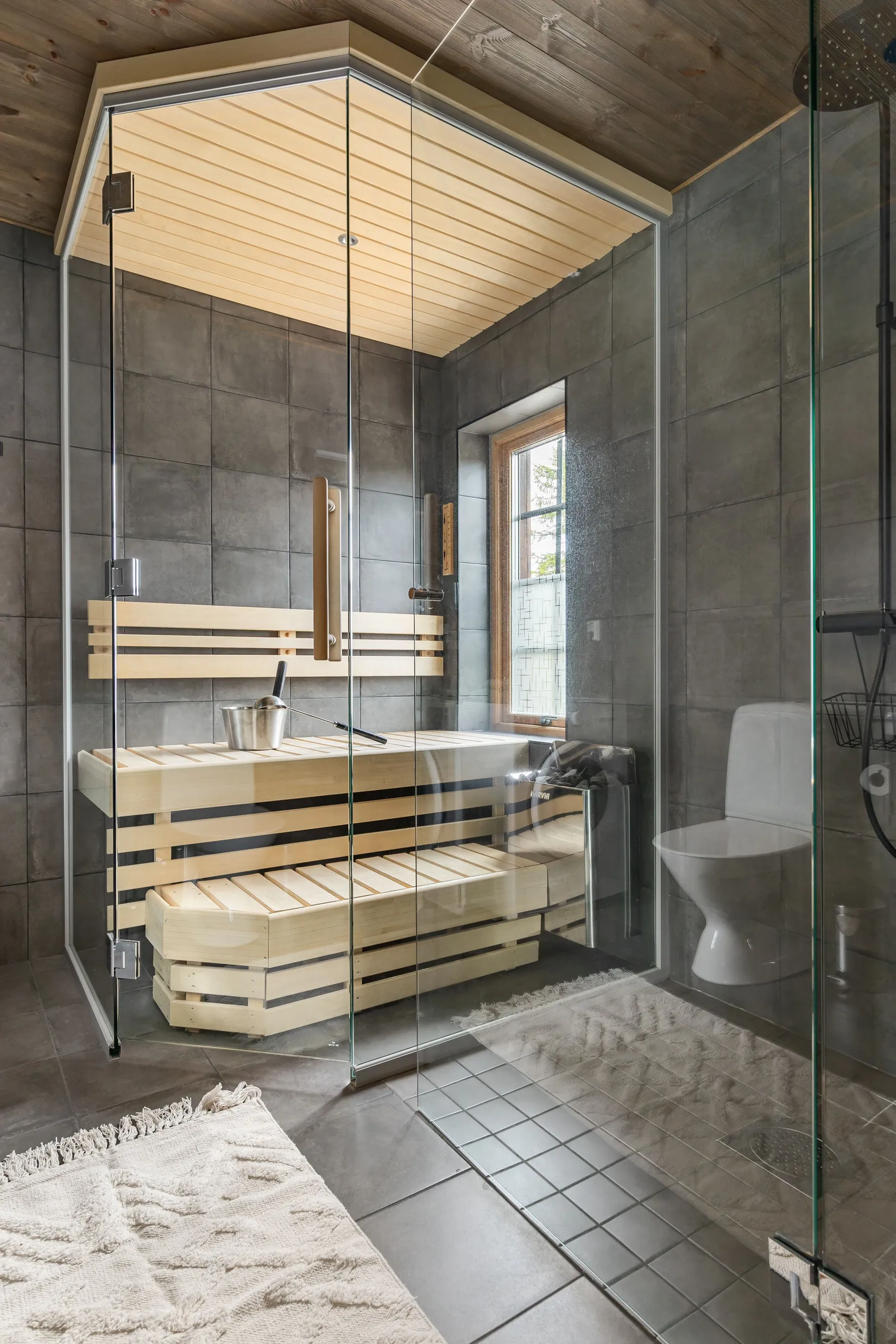 Radhus, Merakvägen 12B, Berg