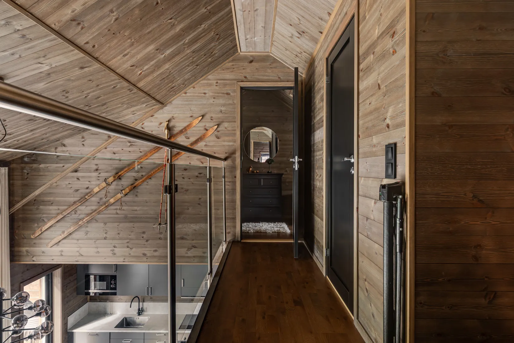 Radhus, Merakvägen 12B, Berg