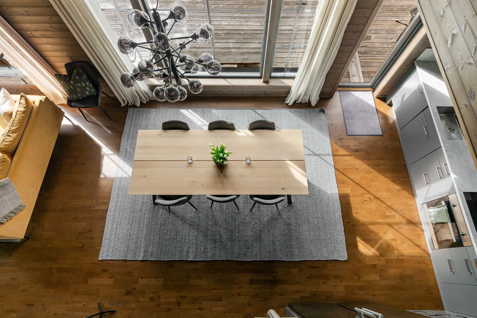 Radhus, Merakvägen 12B, Berg