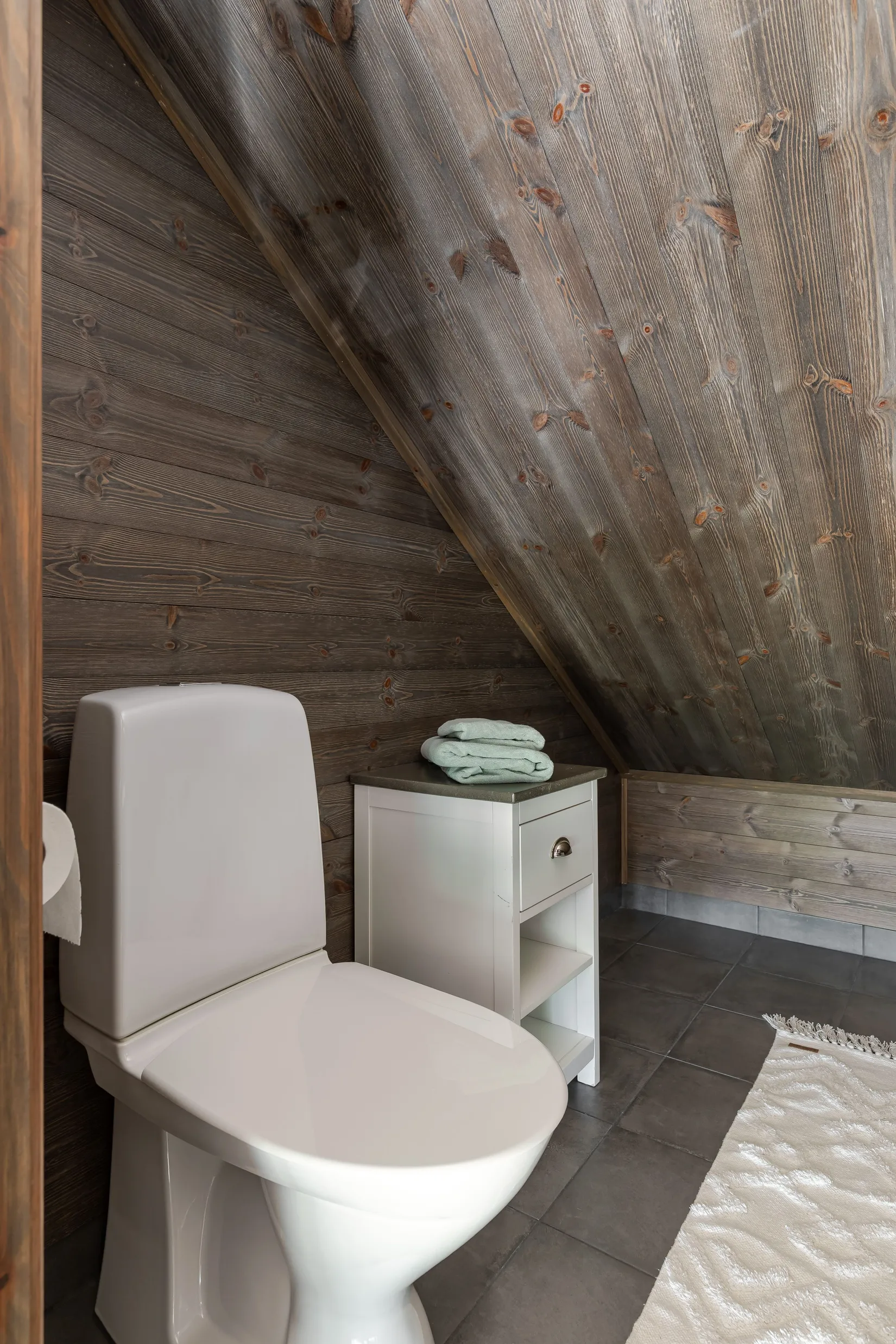 Radhus, Merakvägen 12B, Berg
