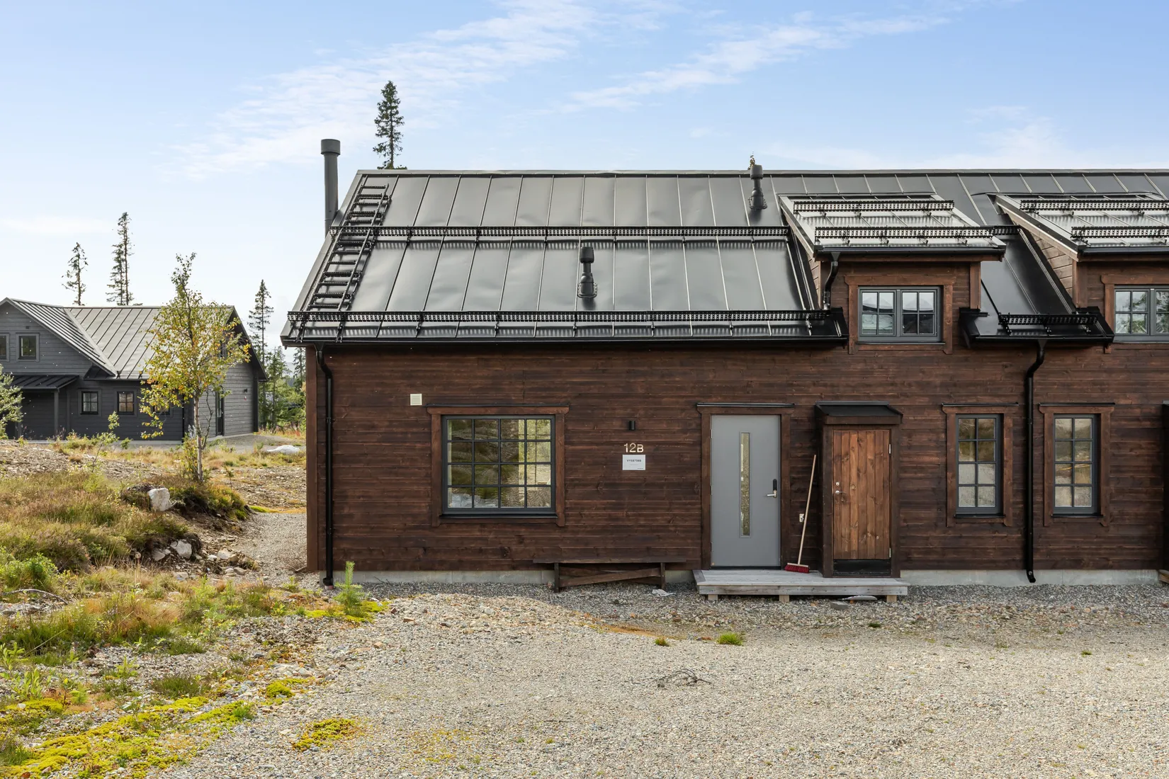 Radhus, Merakvägen 12B, Berg