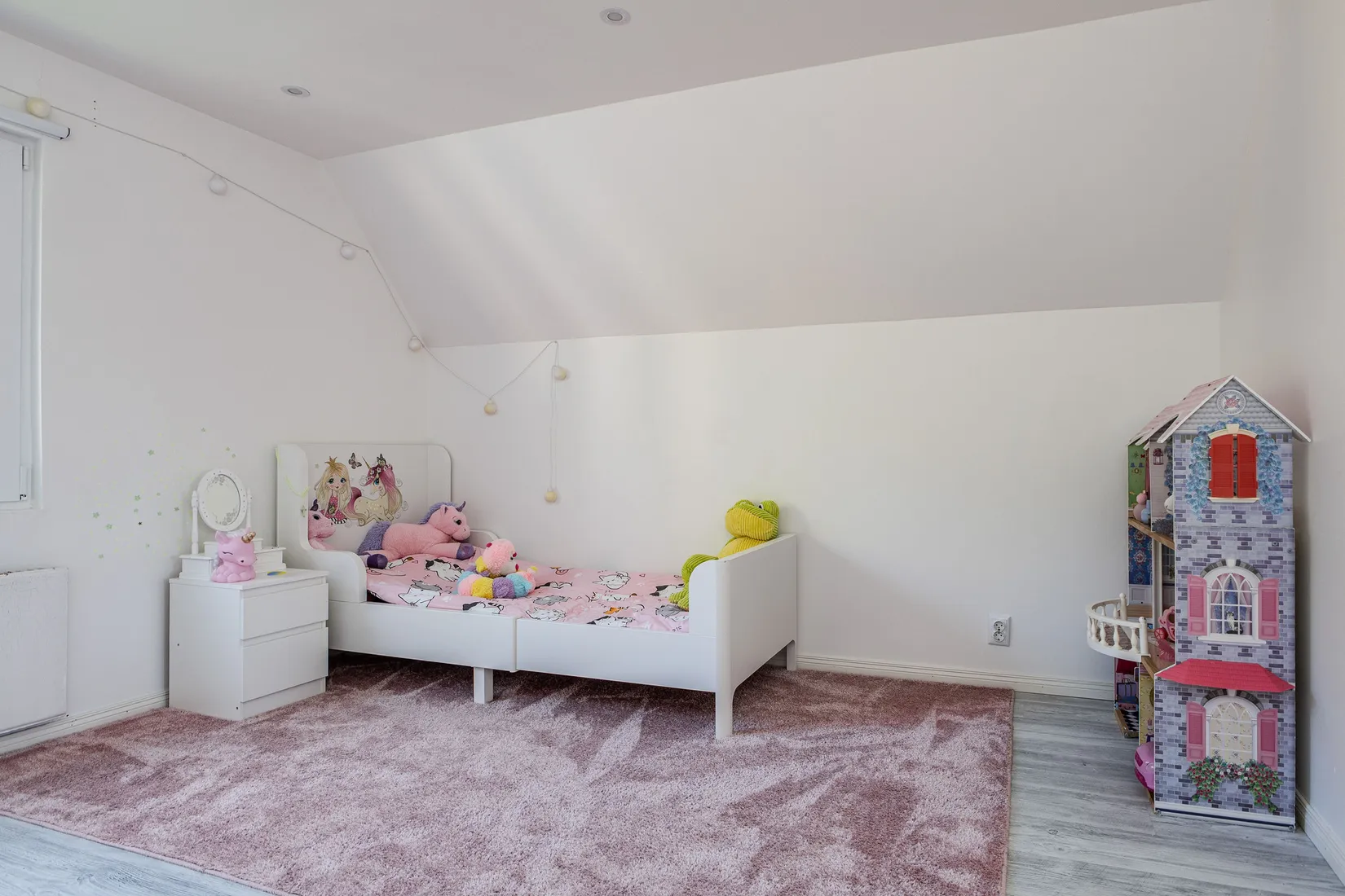 Villa, Mälarvägen 49, Kungsängen, Köping
