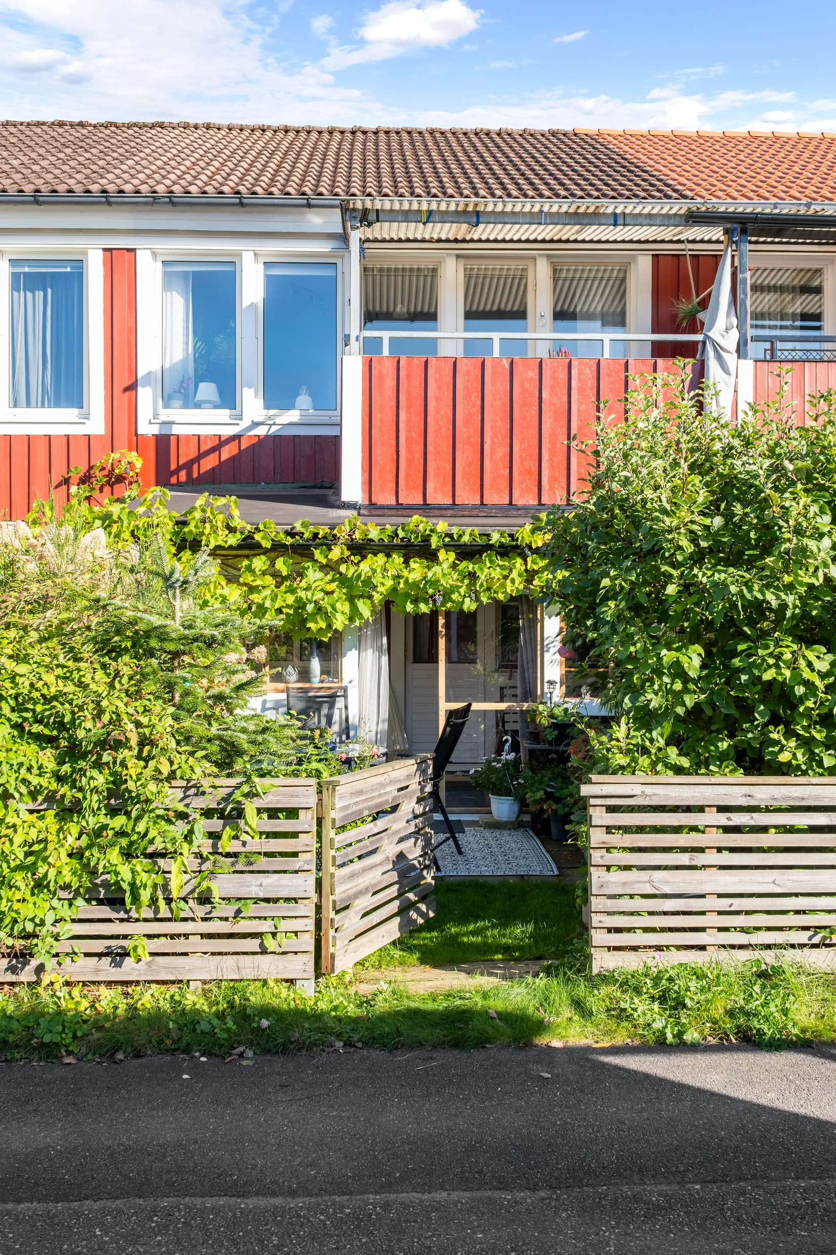 Radhus, Pilörtsvägen 1C, Fritsla, Mark