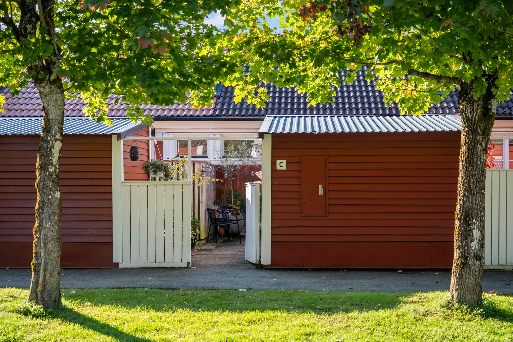 Radhus, Pilörtsvägen 1C, Fritsla, Mark