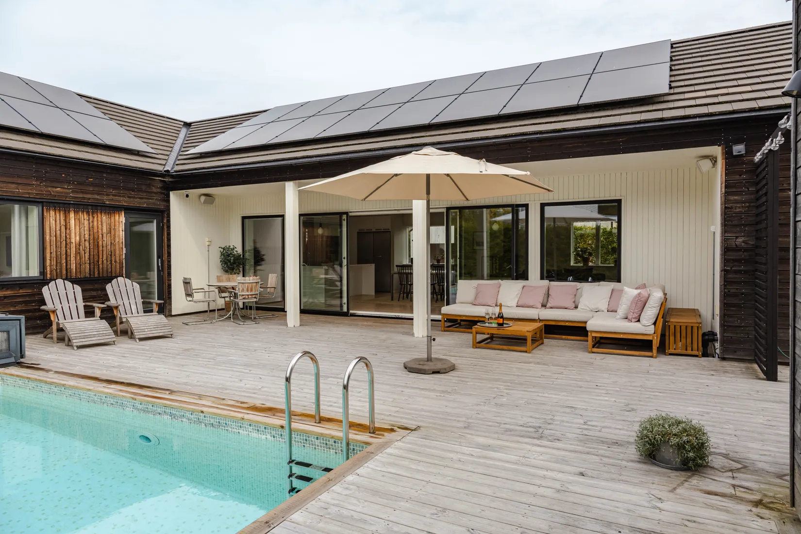 Villa, Ålesundsgatan 10, Lillhamra, Västerås