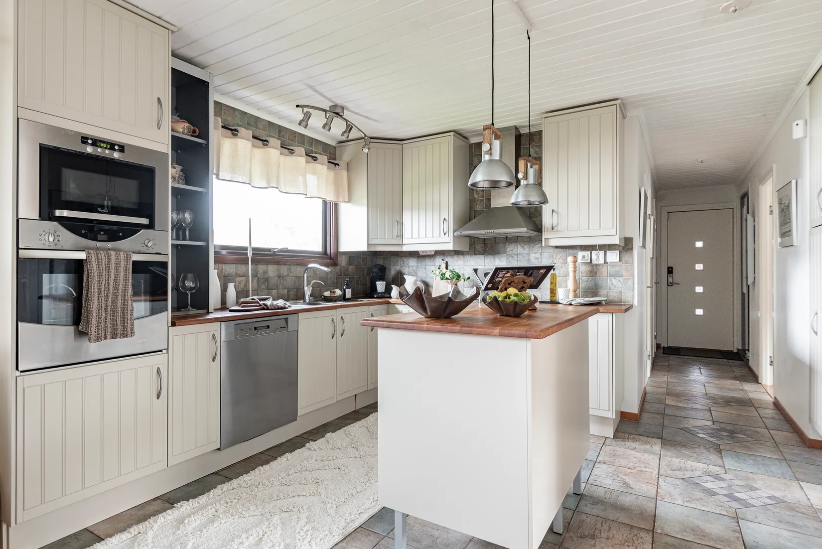 Villa, Stafettgatan 39, Rönnby, Västerås