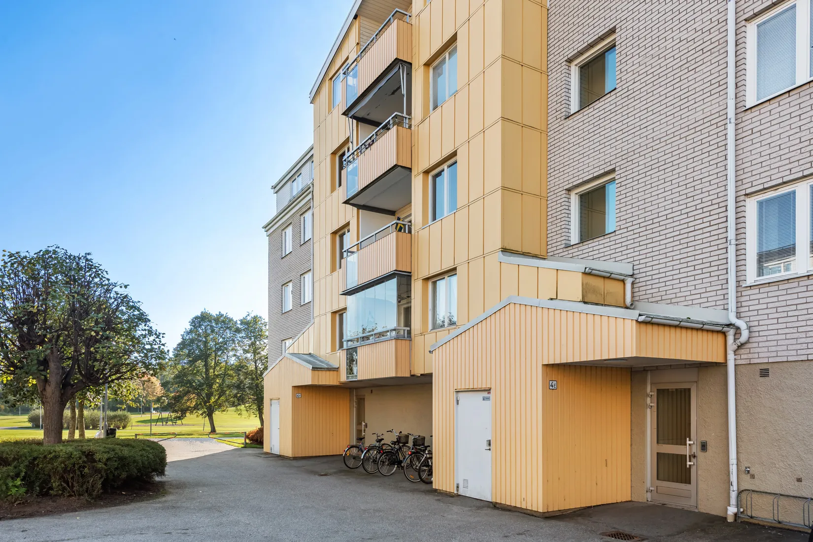 Bostadsrätt, Grindvägen 4e, Med Uteplats, Grind, Norrtälje