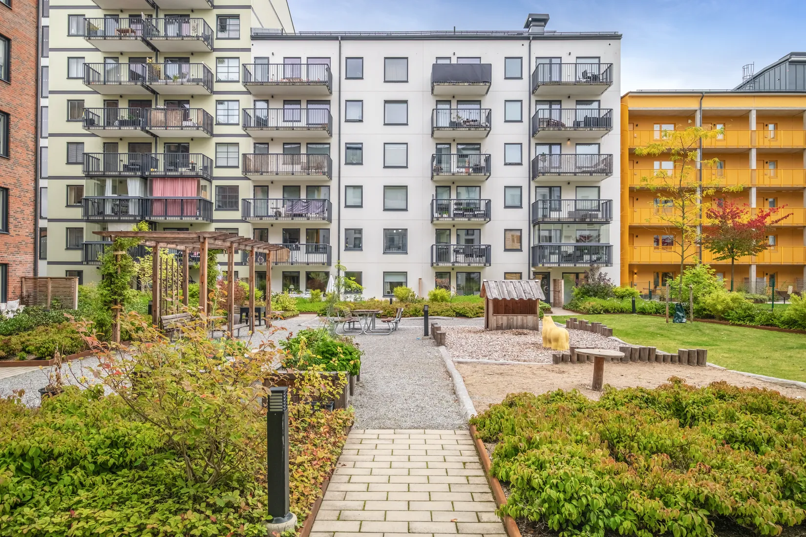 Bostadsrätt, Finslipargränd 8, Centrala Huddinge, Huddinge