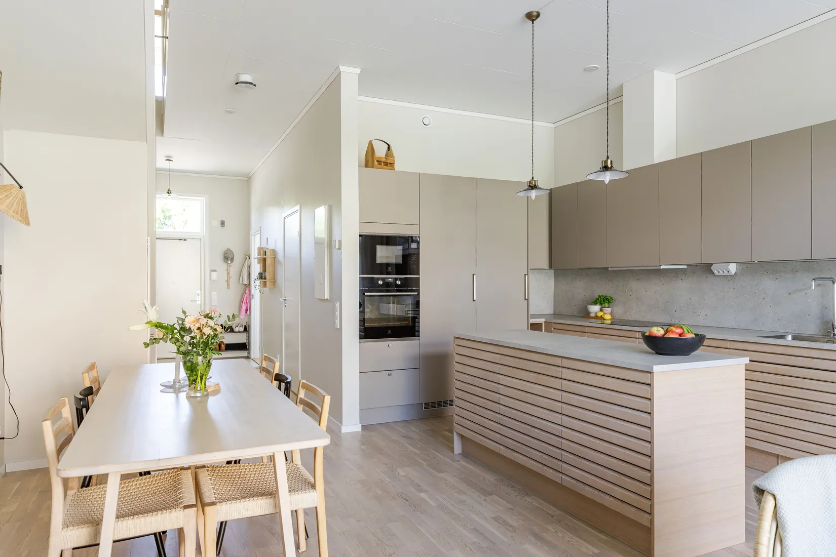 Radhus, Skogsvallsgatan 15, Hjulsbro, Linköping