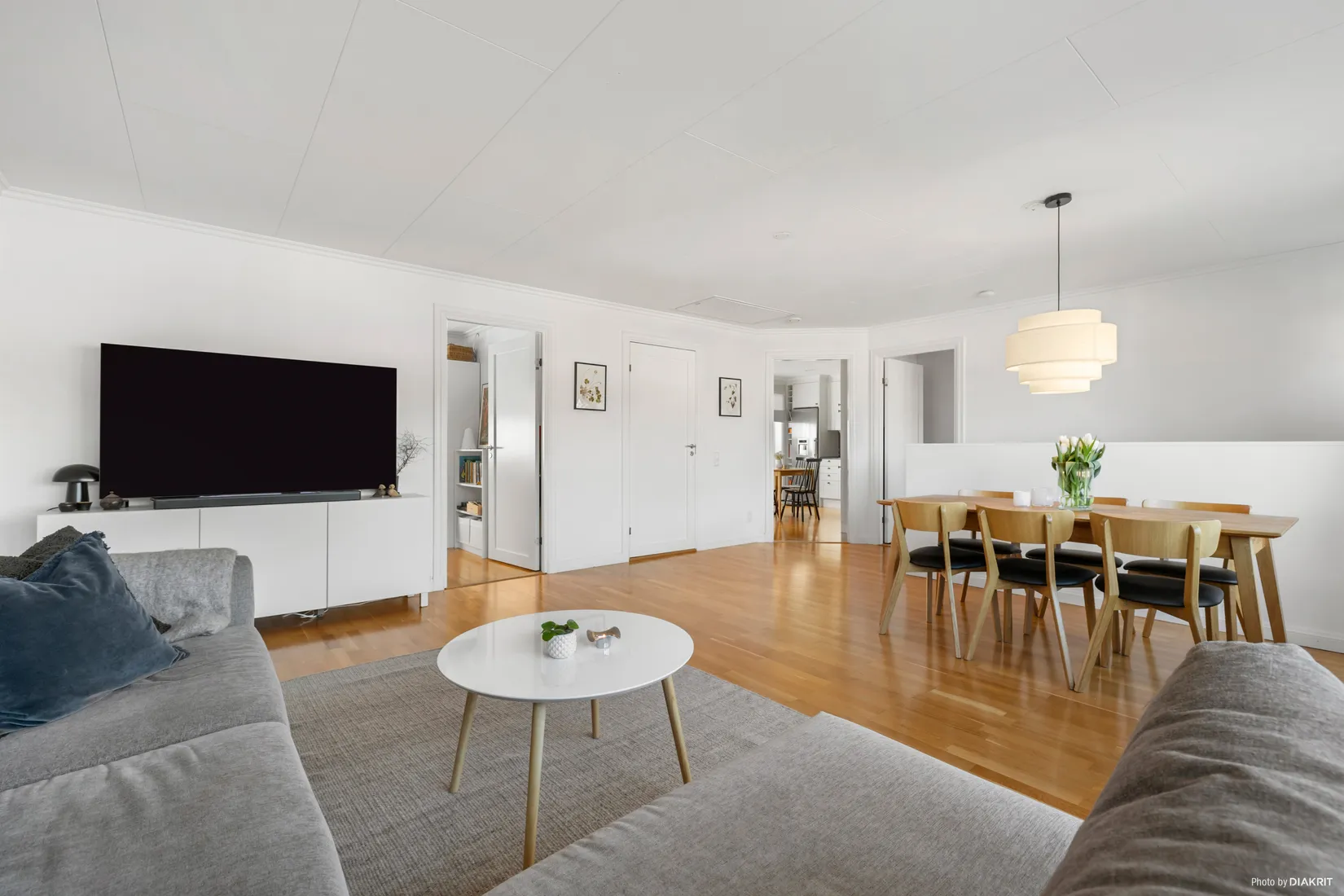 Radhus, Reduttvägen 72, Gribbylund, Täby
