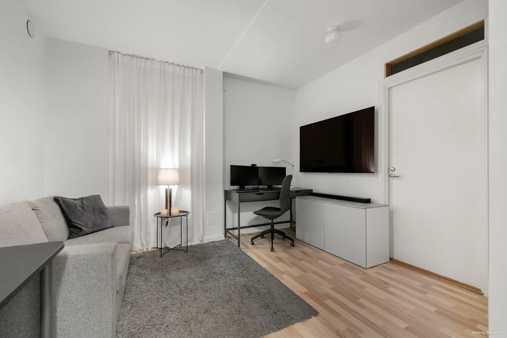 Radhus, Reduttvägen 72, Gribbylund, Täby