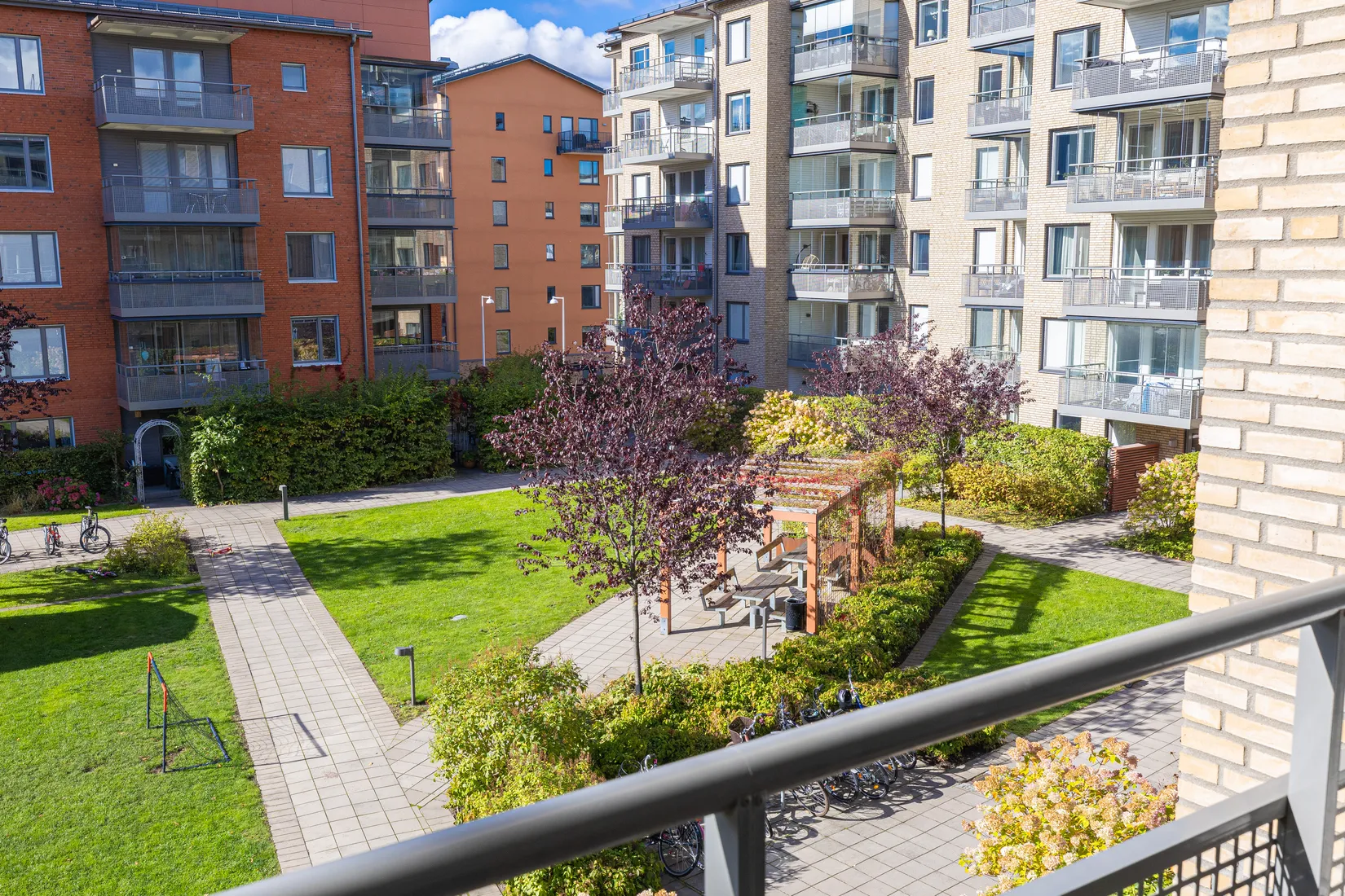 Bostadsrätt, Fridensborgsvägen 143, Järvastaden, Solna