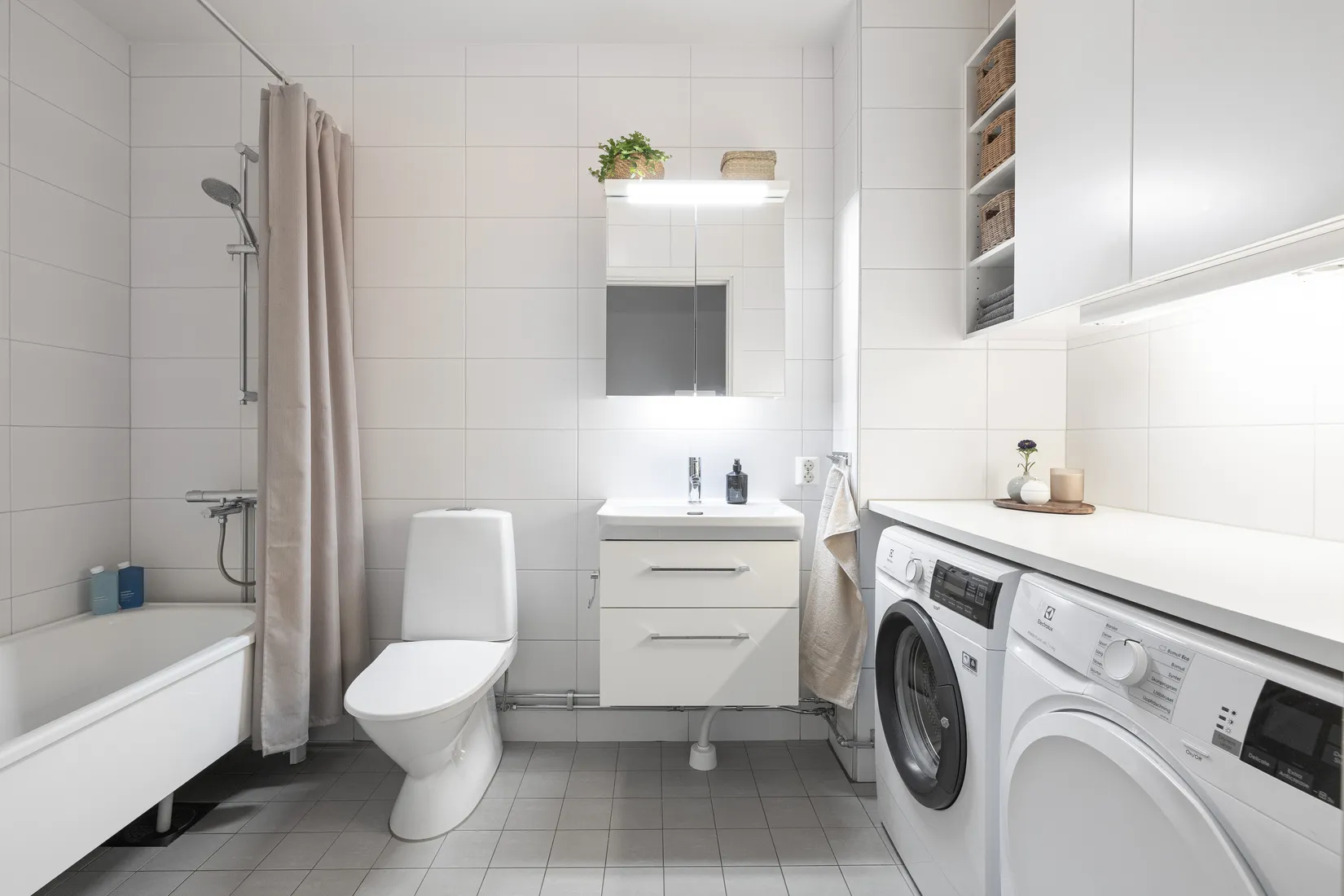 Bostadsrätt, Fridensborgsvägen 143, Järvastaden, Solna