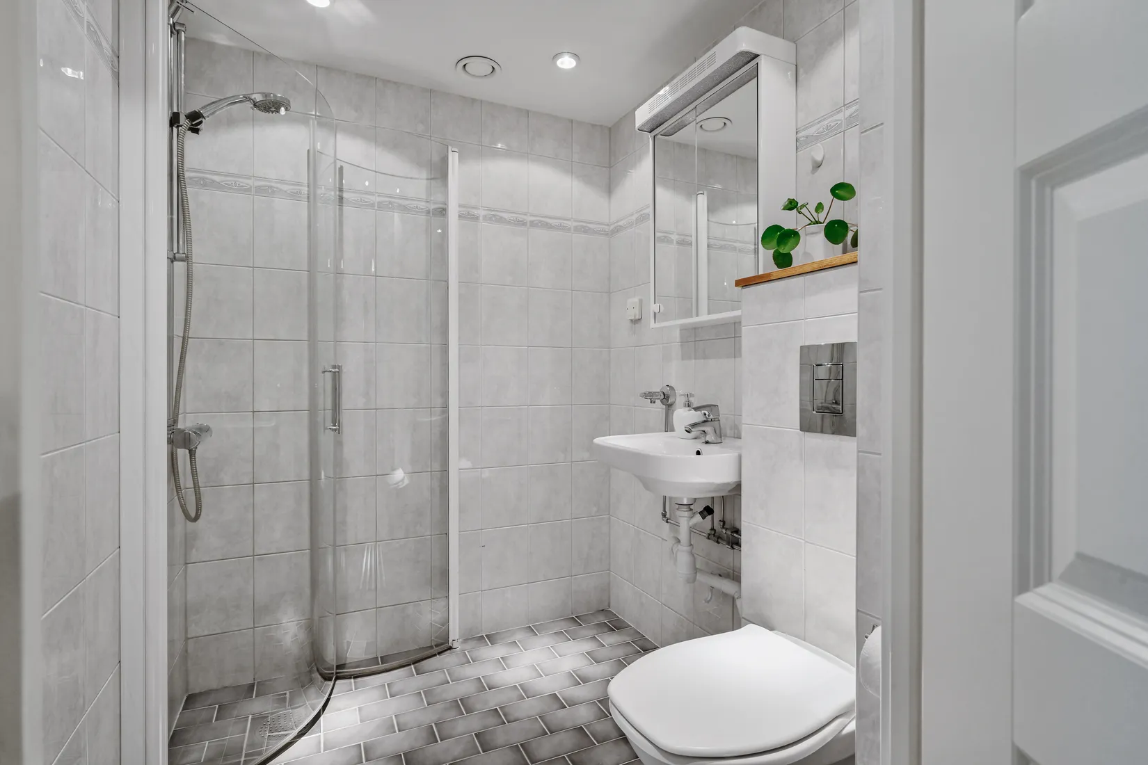 Bostadsrätt, Herrgårdsvägen 24, Centrala Väsby, Upplands Väsby