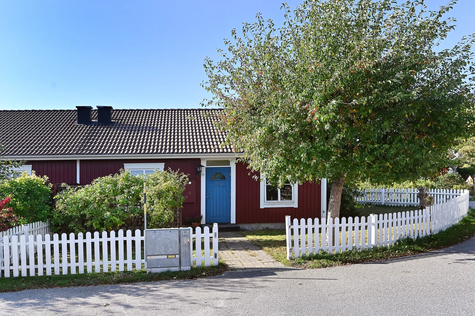 Radhus, Skepparns väg 15, Kungsberga, Ekerö