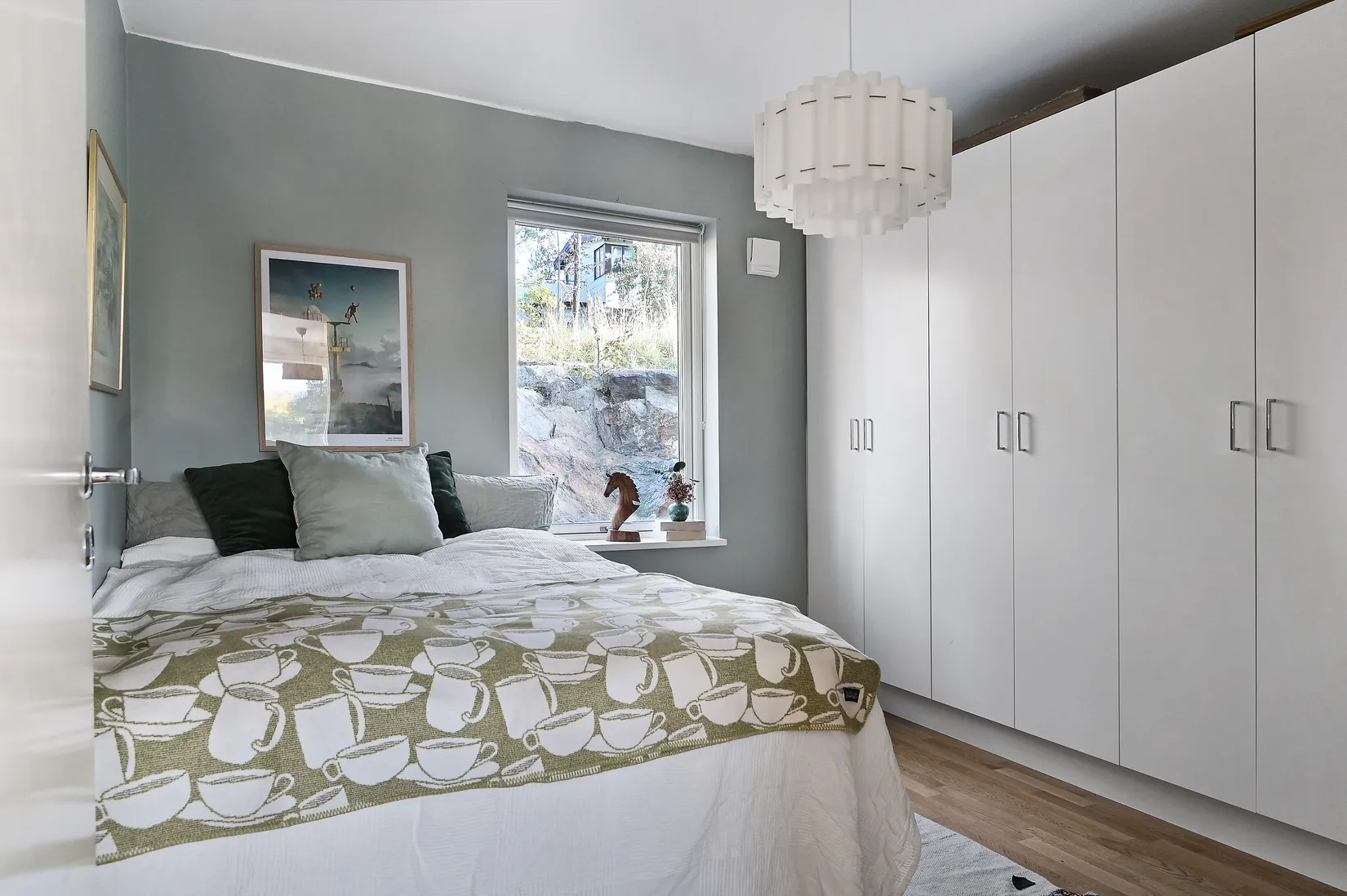 Radhus, Domherrevägen 4H, Älvnäs, Ekerö