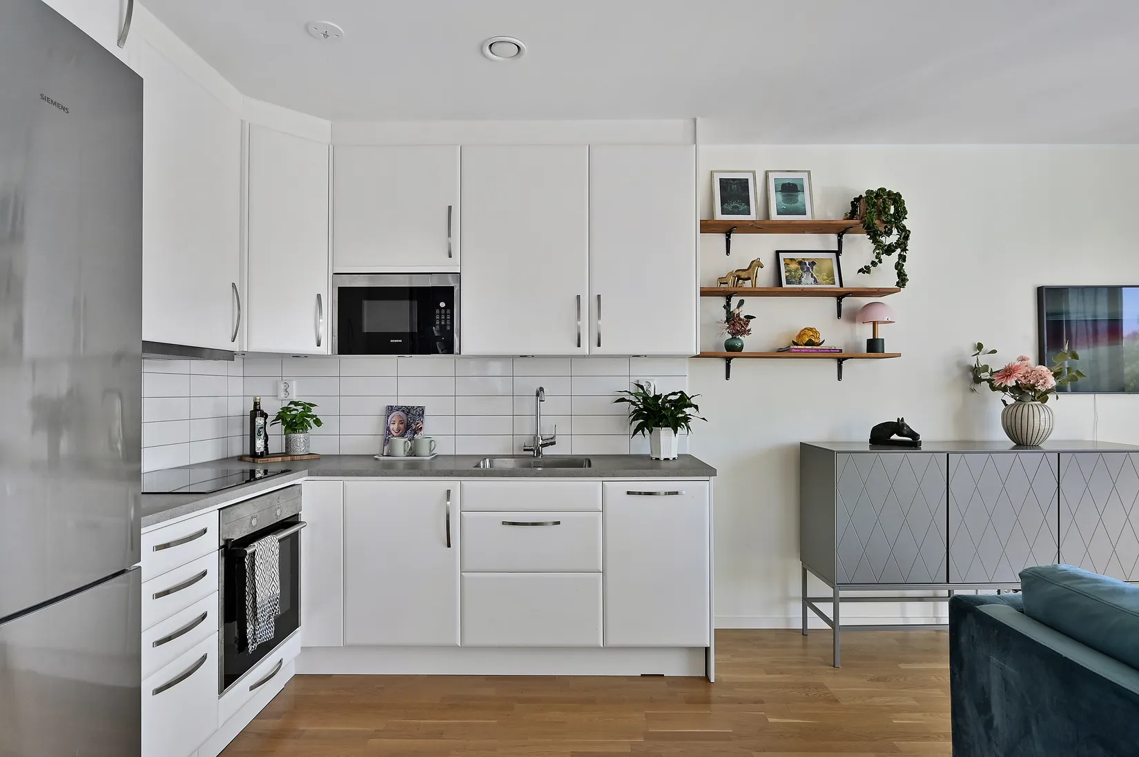 Radhus, Domherrevägen 4H, Älvnäs, Ekerö