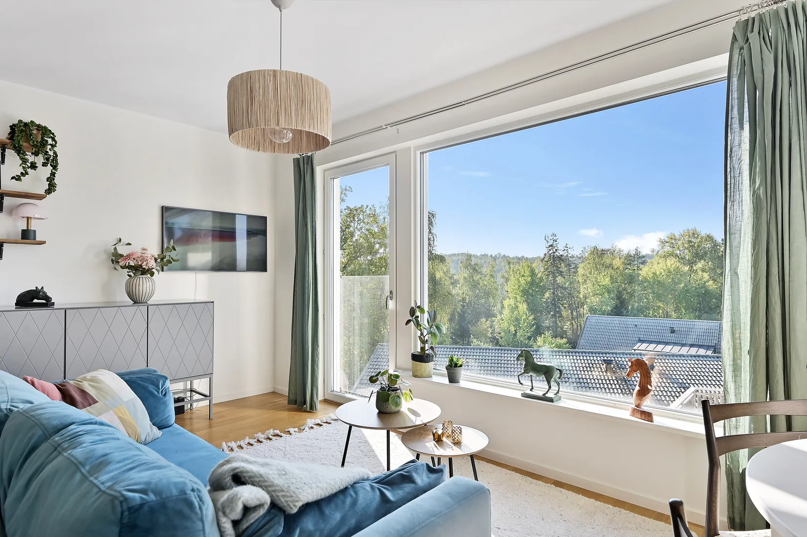Radhus, Domherrevägen 4H, Älvnäs, Ekerö