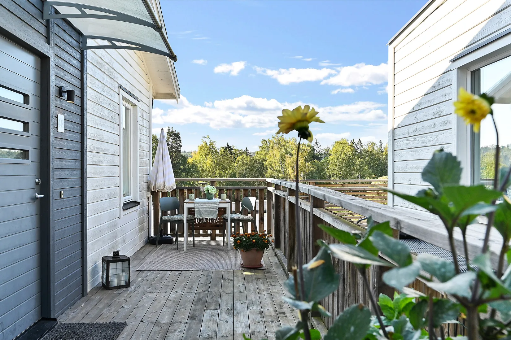 Radhus, Domherrevägen 4H, Älvnäs, Ekerö